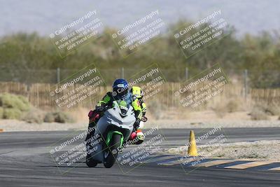 media/Oct-30-2025-Racers Edge (Thu) [[dabbdaf680]]/3-B Group/Session 2 Turn 2/